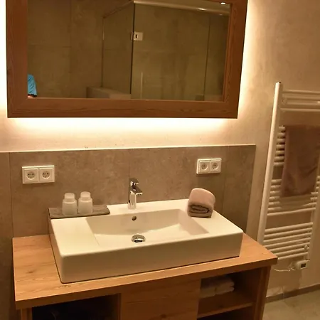 Anneliese Appartement *