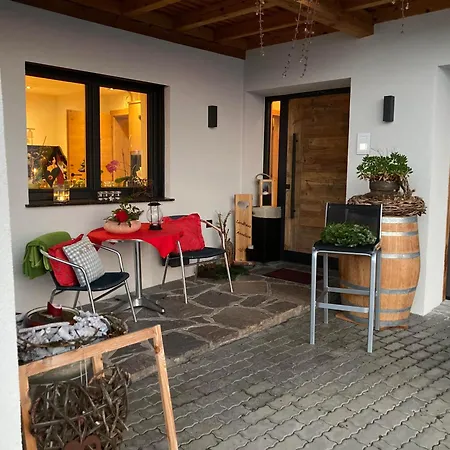 Anneliese *