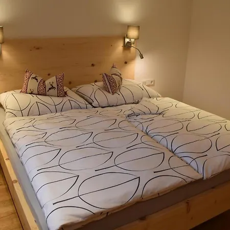 Anneliese Apartman *